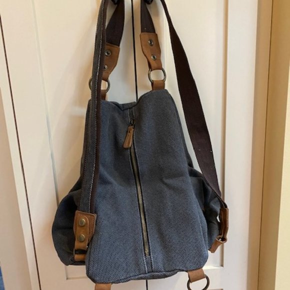 Davan Co. Multifunctional bag/backpack - Picture 3 of 6